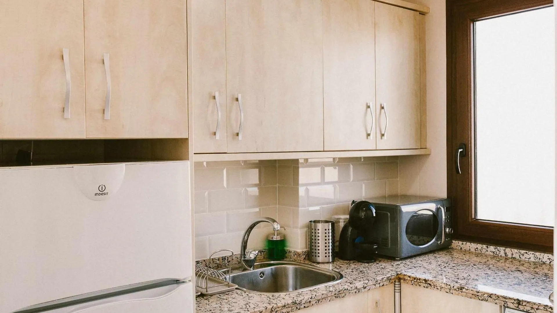 Precioso apartamento en primera línea de playa Benalmádena